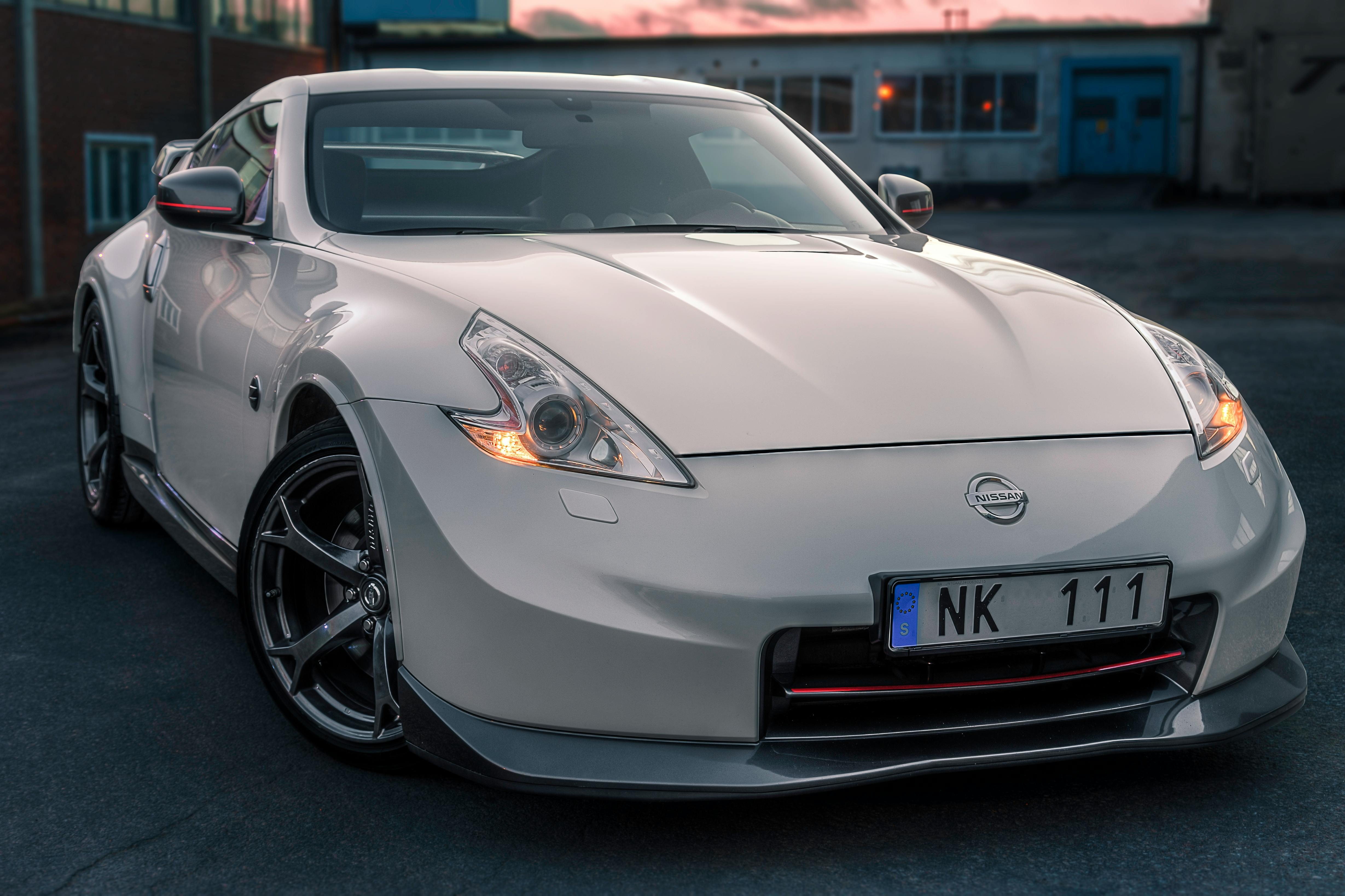 Test White Car